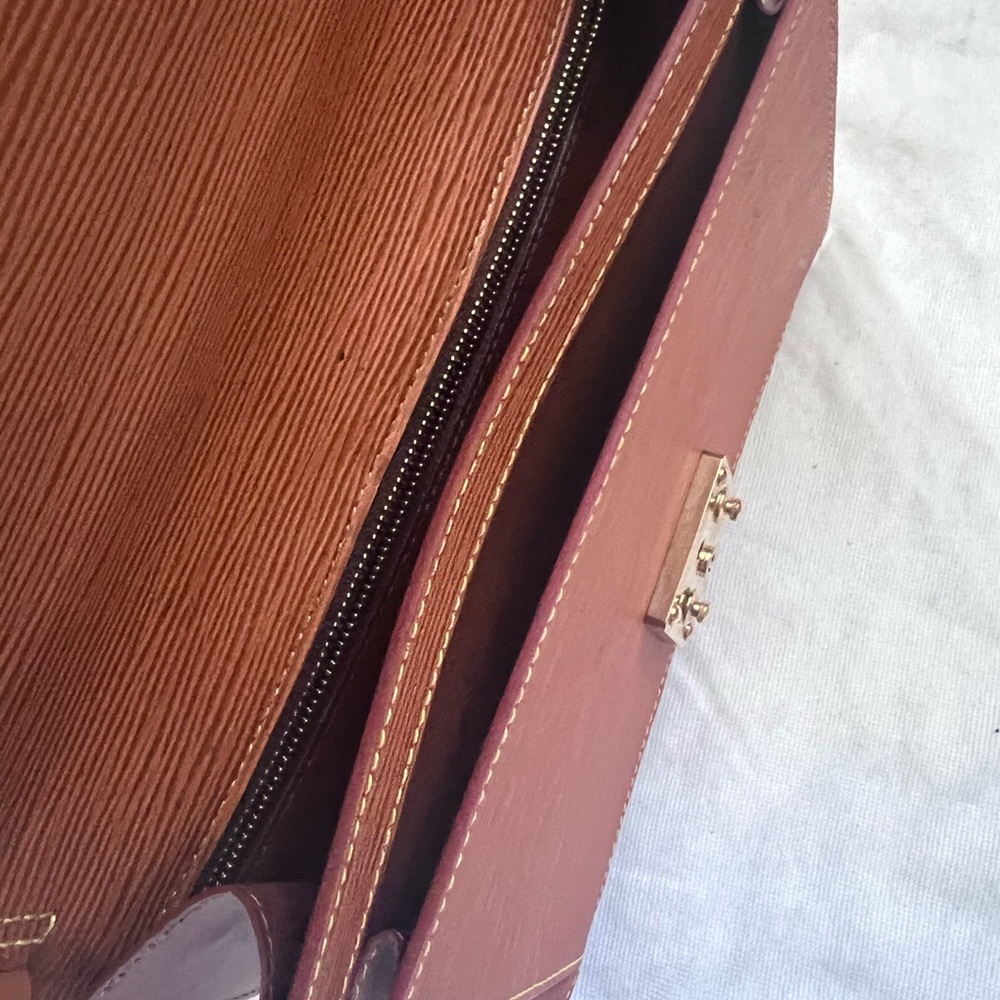 Authentic Preloved Louis Vuitton Pochette Sellier Dragonne Clutch Bag - Picture 11 of 11